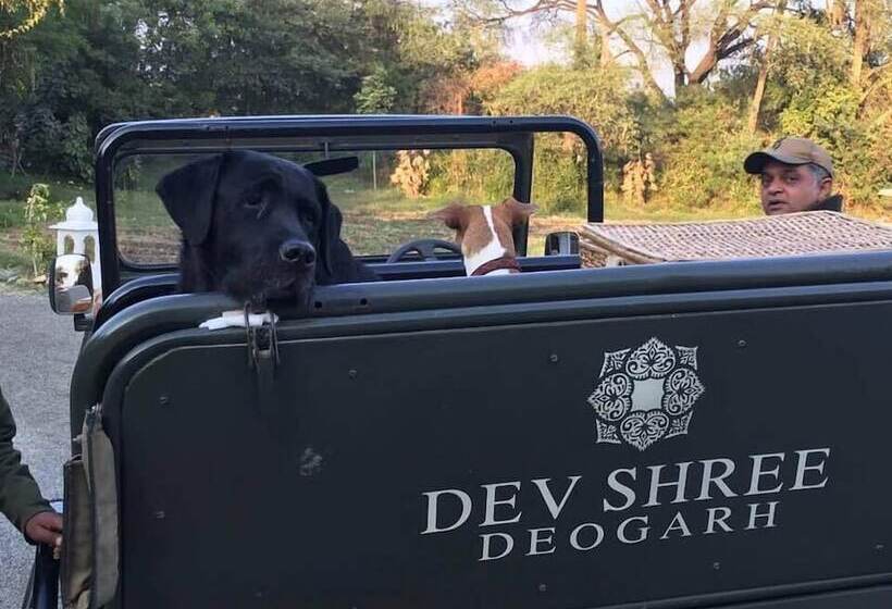 בית מלון כפרי Dev Shree Deogarh