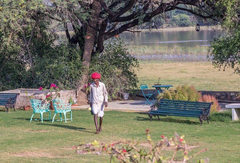 Hotel Dev Shree Deogarh