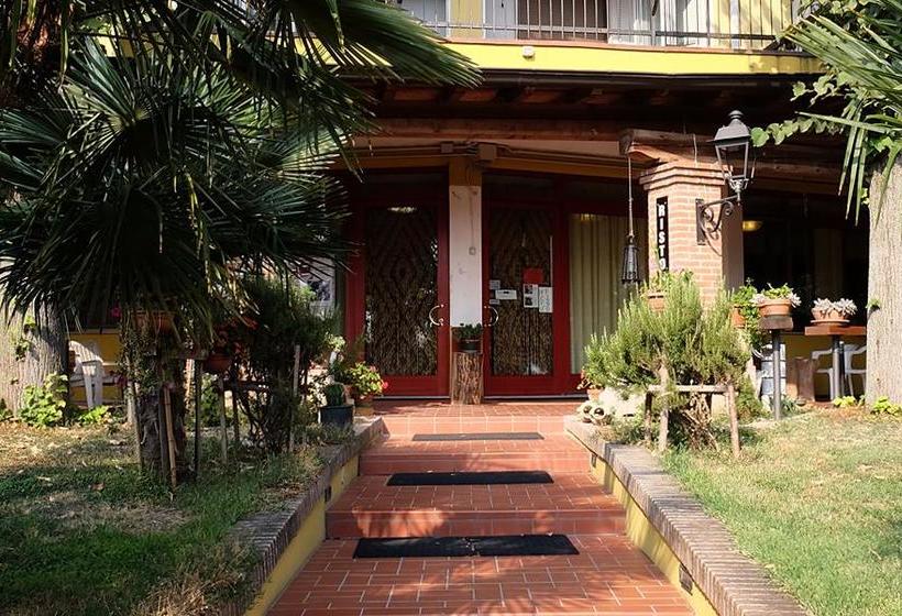 ホテル Due Fontane