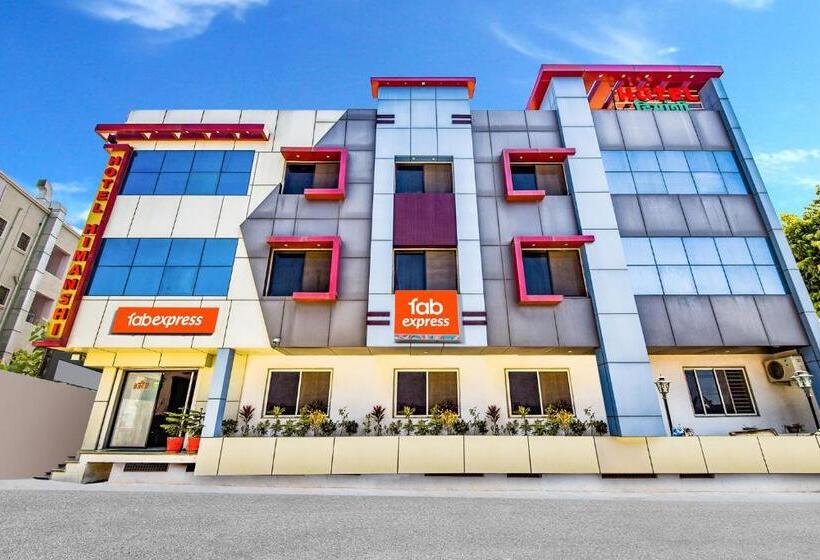 Fabhotel Himanshi