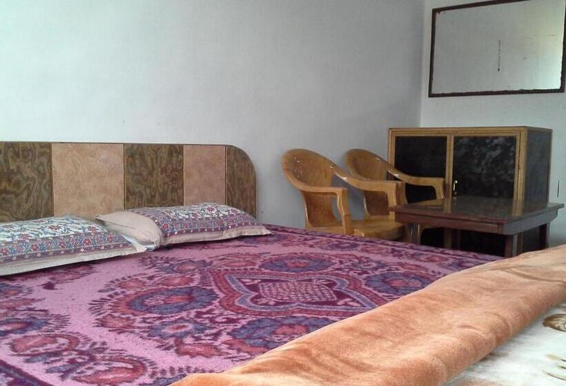 Hotel Howrah Guest House