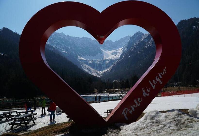 בית מלון כפרי Iscla