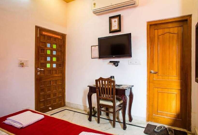 Отель Jessul Kot