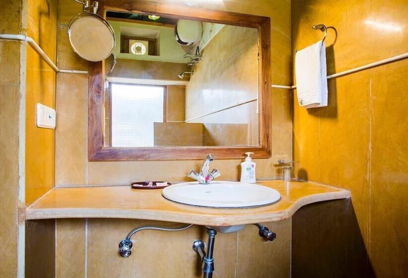 Отель Jessul Kot