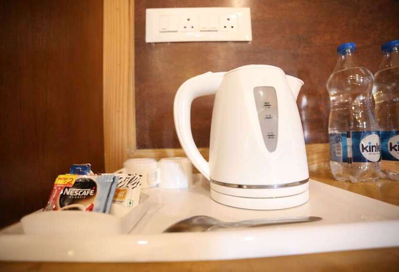 Отель Jessul Kot