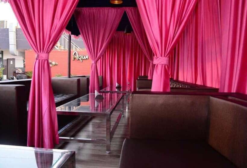 Отель Midtown Grand