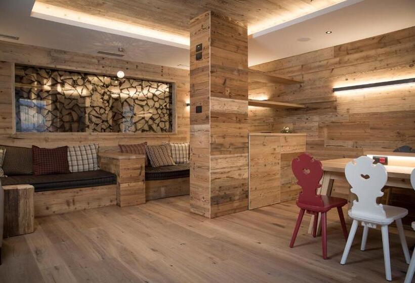 בית מלון כפרי Monroc