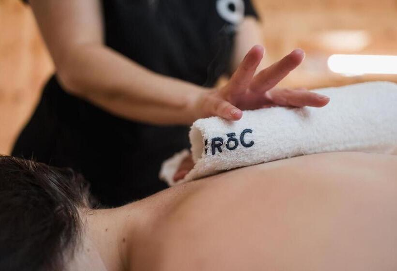 בית מלון כפרי Monroc