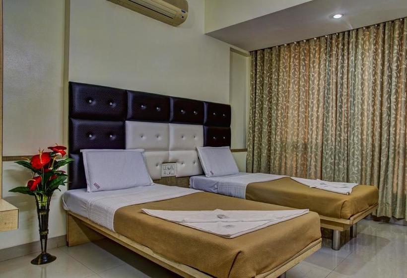 בית מלון כפרי New Holiday Plaza