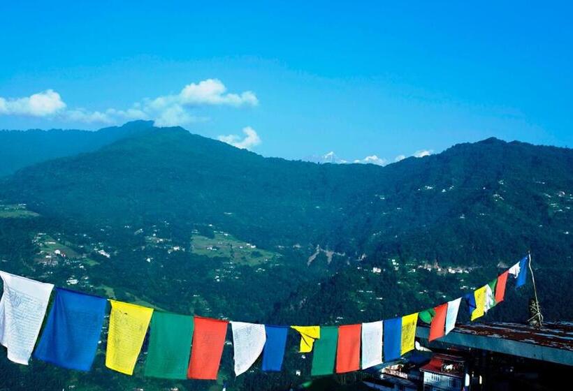 בית מלון כפרי New Orchid Lords Inn Gangtok