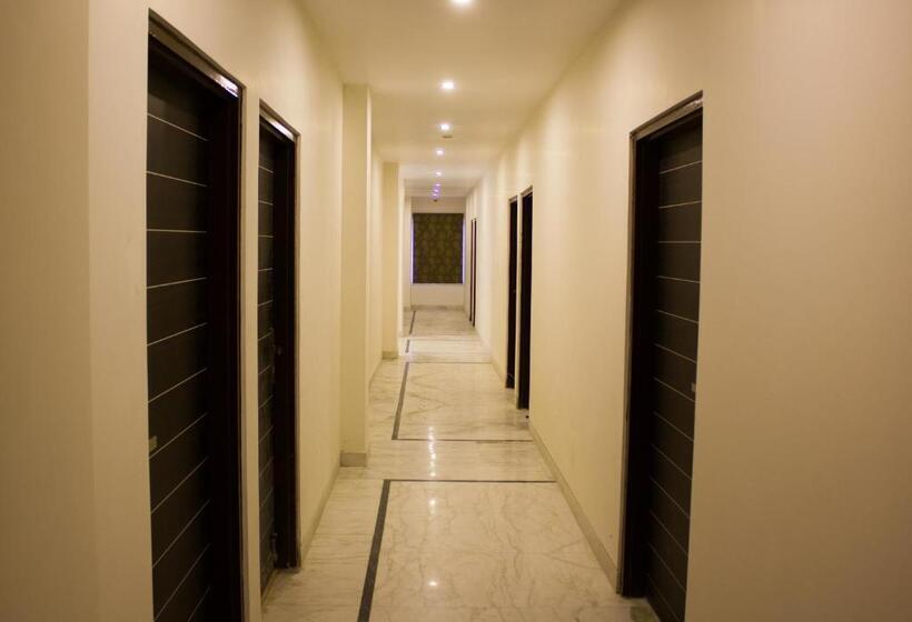 בית מלון כפרי Pandya Niwas