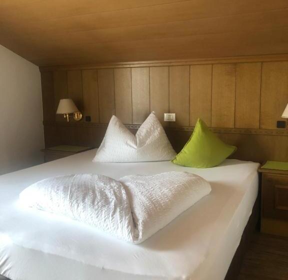 호텔 Pension Florian