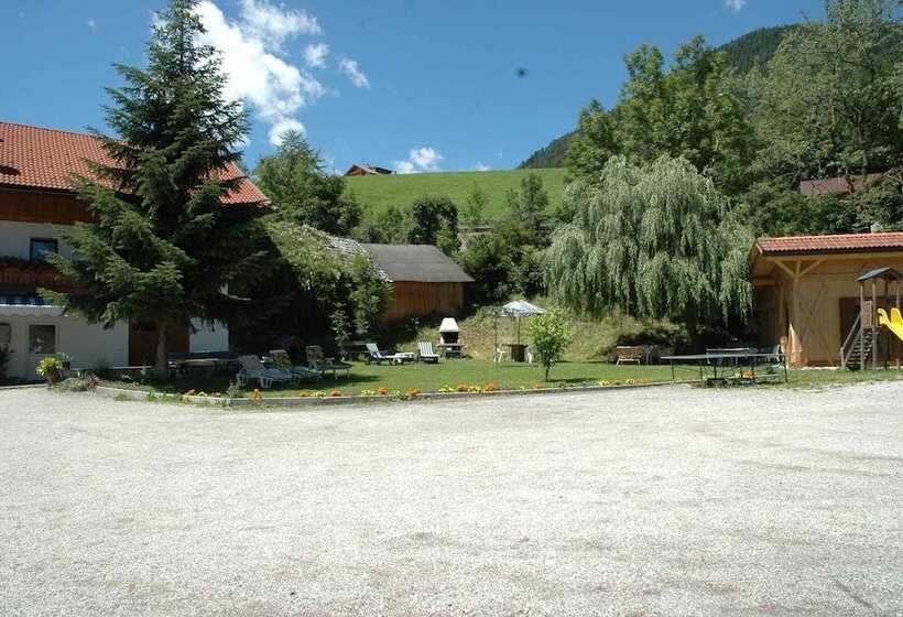 בית מלון כפרי Pension Wirt Am Bach