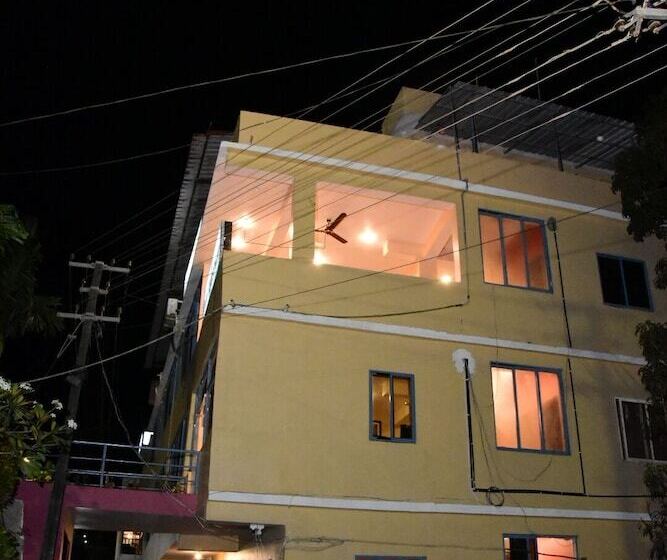 בית מלון כפרי Rajeshwar