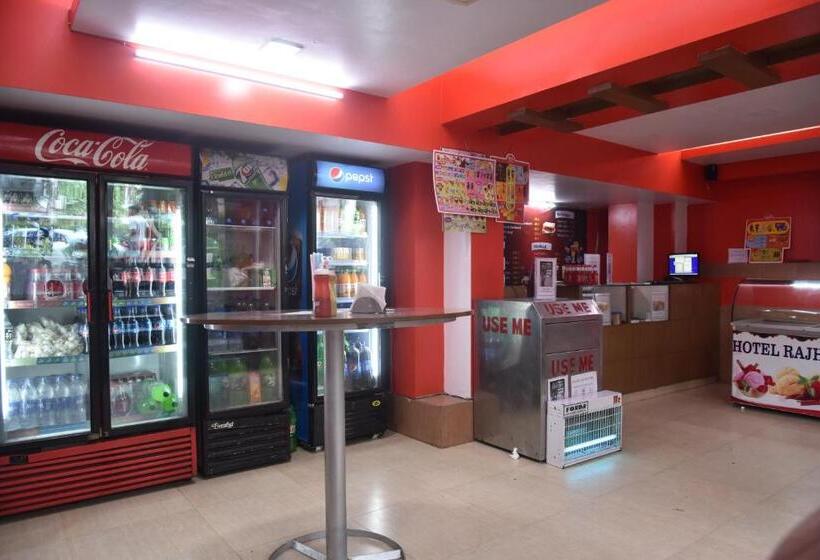 בית מלון כפרי Rajhans International