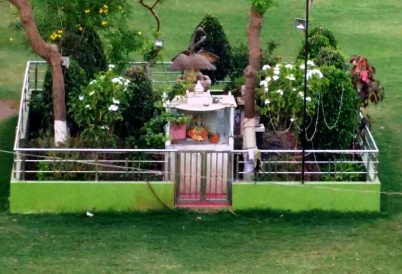 Отель Sanjog Resort