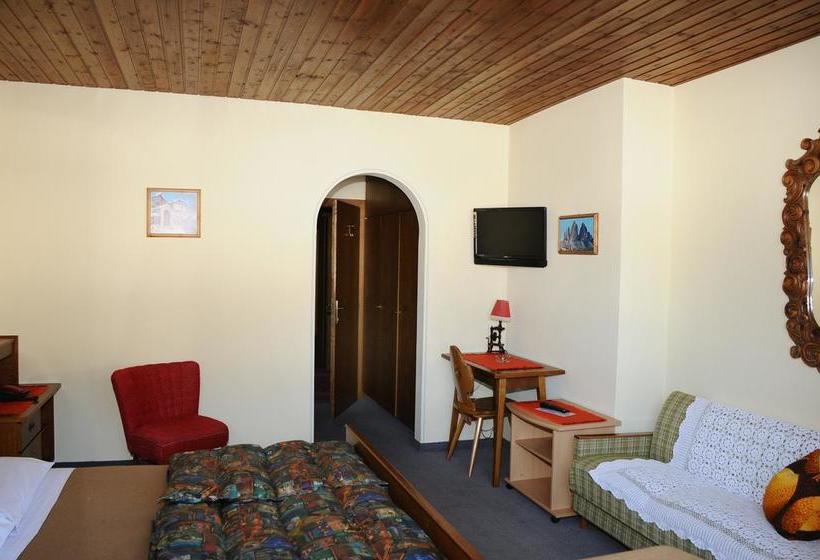 בית מלון כפרי Serles Superior