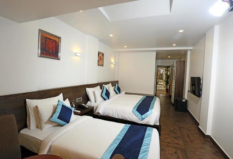 בית מלון כפרי Silver Leaf