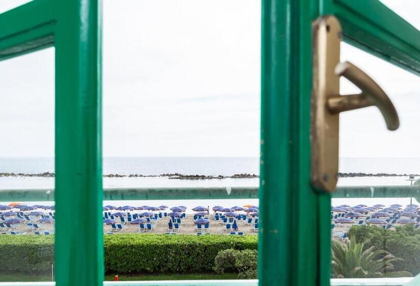 酒店 Villaggio Torre Marina