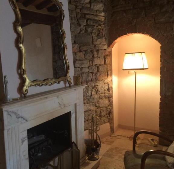 La Piazzetta Toscana B&b