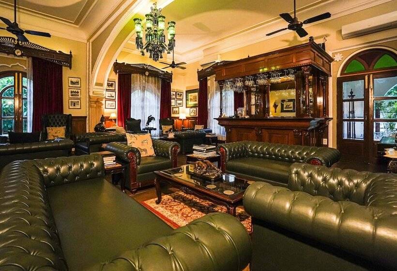 リゾートホテル Khas Bagh