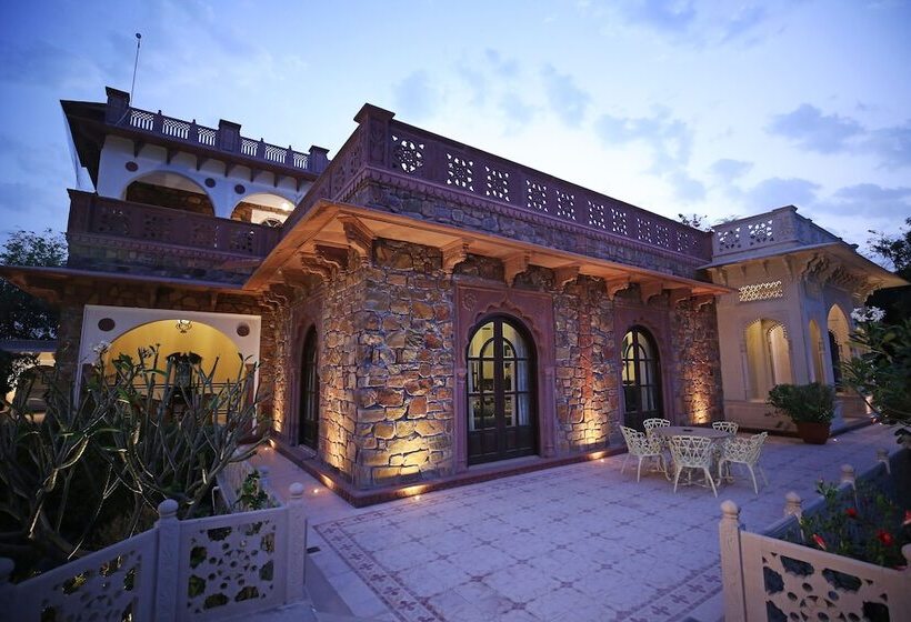 リゾートホテル Khas Bagh