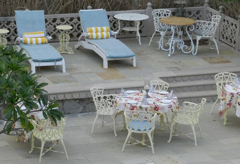 リゾートホテル Khas Bagh