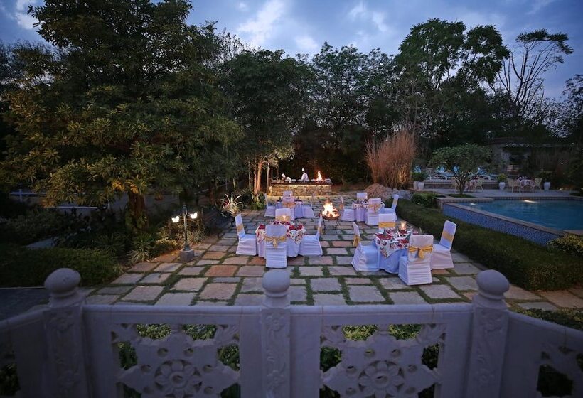 リゾートホテル Khas Bagh