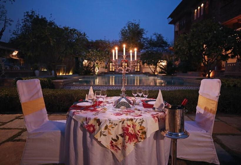 リゾートホテル Khas Bagh