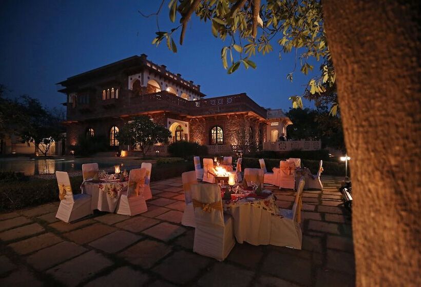 リゾートホテル Khas Bagh