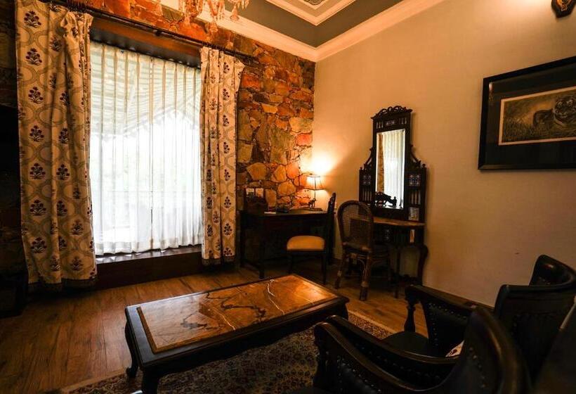 リゾートホテル Khas Bagh