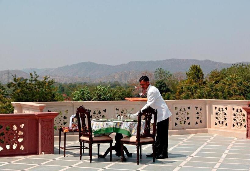 リゾートホテル Khas Bagh