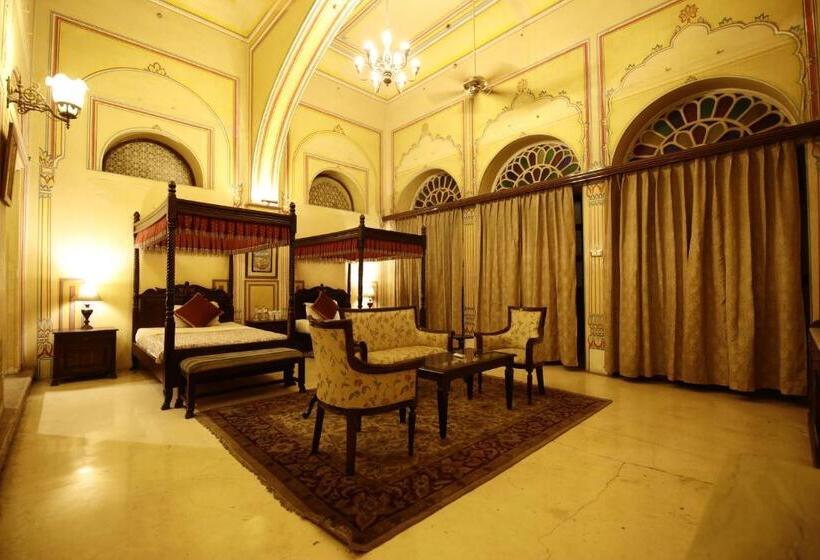 リゾートホテル Khas Bagh