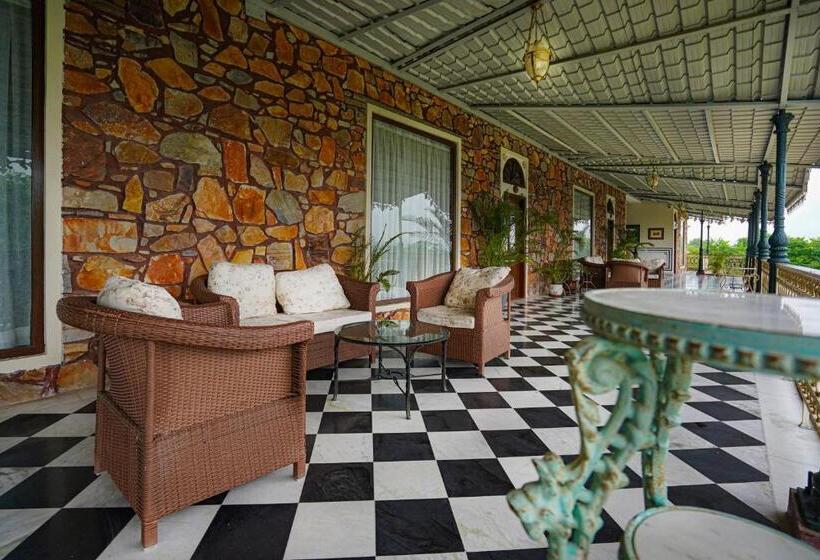 リゾートホテル Khas Bagh