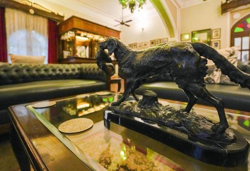 リゾートホテル Khas Bagh