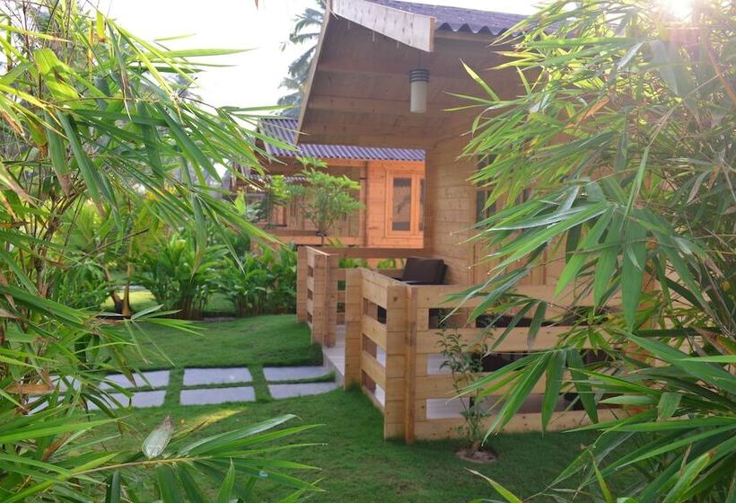 אתר נופש Majestic Beach Comforts