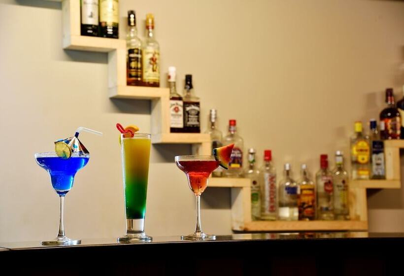 אתר נופש Majestic Beach Comforts