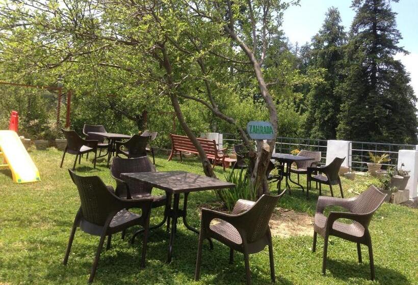 منتجع The Hermitage Kanatal