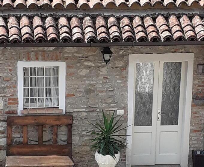 Vicolo Del Nido B&b
