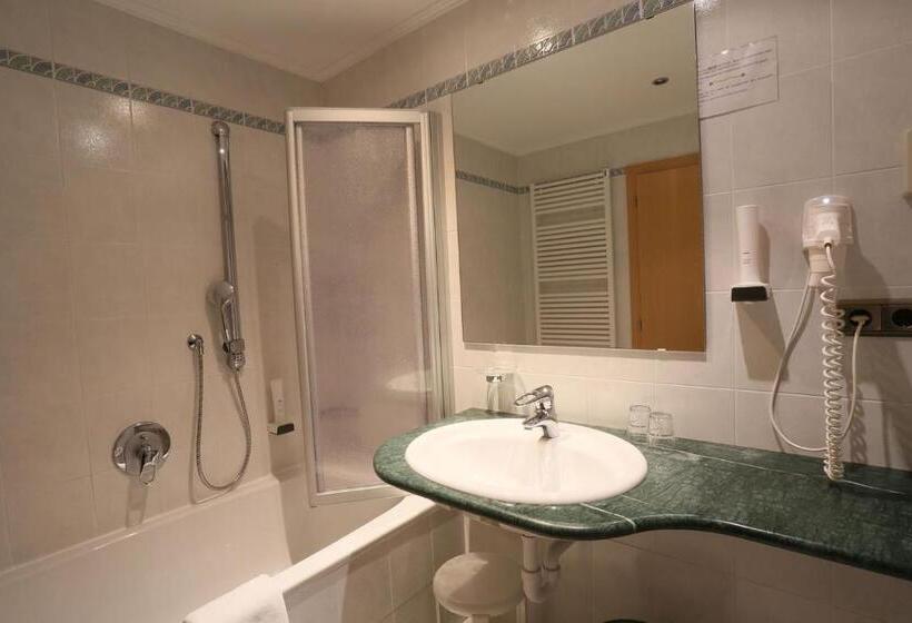 Alpenhotel Ratsberg 1650m