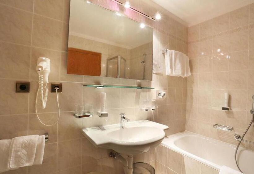 Alpenhotel Ratsberg 1650m