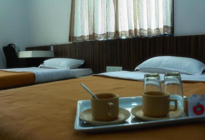 مبيت وإفطار Aashiyana Inn