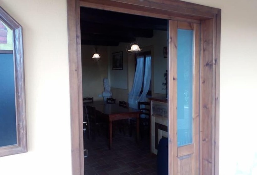 ベッドアンドブレックファースト Agriturismo Vallesessanta