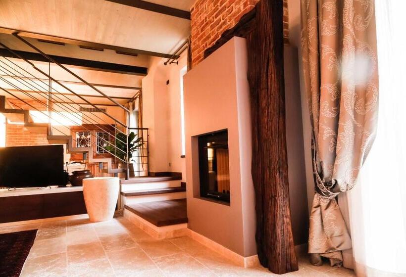 Bed and Breakfast Cascina Cortine