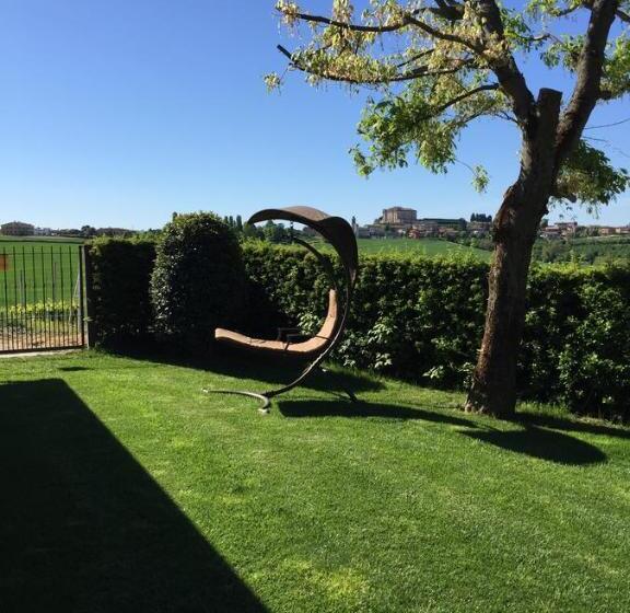 Bed and Breakfast Cascina Cortine