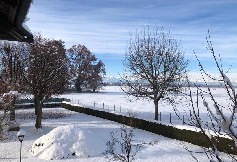 住宿加早餐  Cascina La Barona