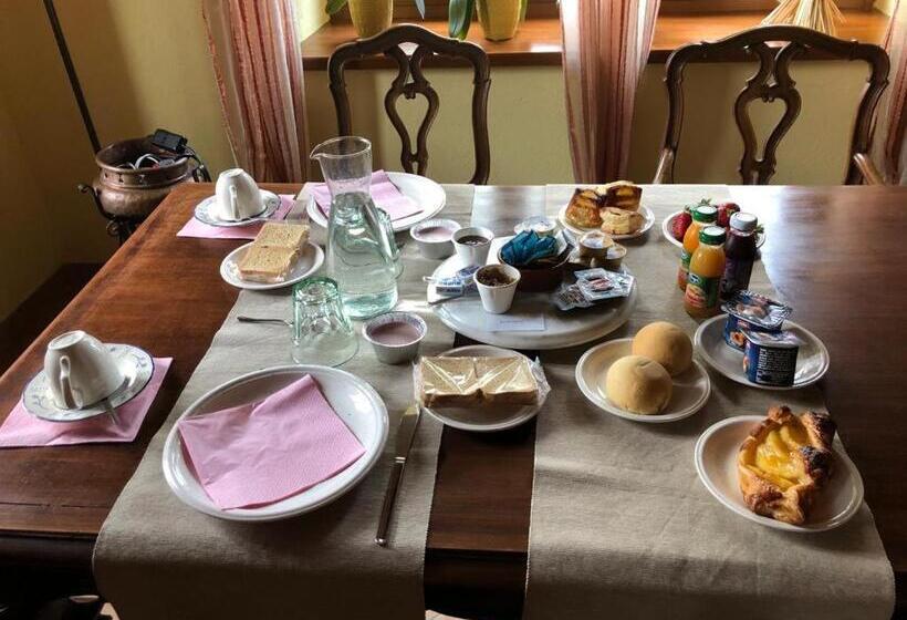 住宿加早餐  Cascina La Barona