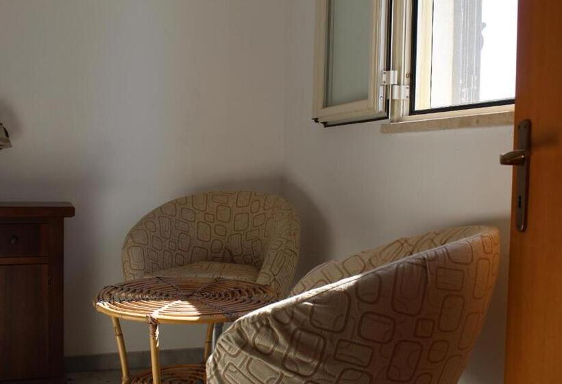 צימר Il Giardino Di Alba