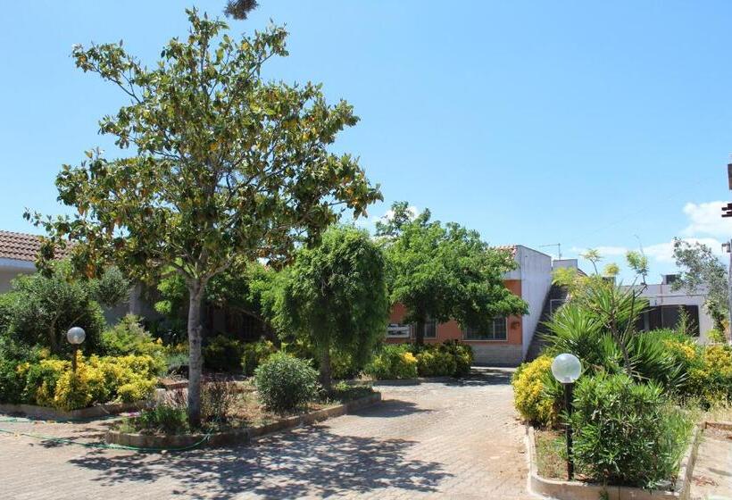 צימר Il Giardino Di Alba