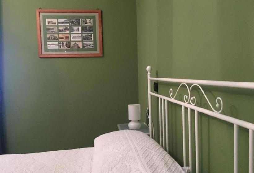 住宿加早餐  La Ferula